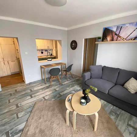 Chill Apartman ミシュコルツ エクステリア 写真