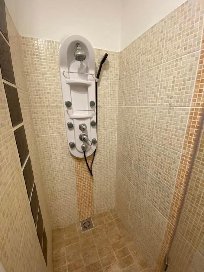 Chill Apartman ミシュコルツ エクステリア 写真